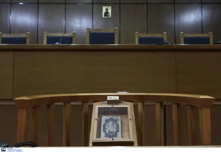 Κρήτη: Ο εισαγγελέας πρότεινε την ενοχή του προπονητή που κατηγορείται για τον βιασμό ανήλικης αθλήτριας – Συγκέντρωση διαμαρτυρίας στα δικαστήρια!